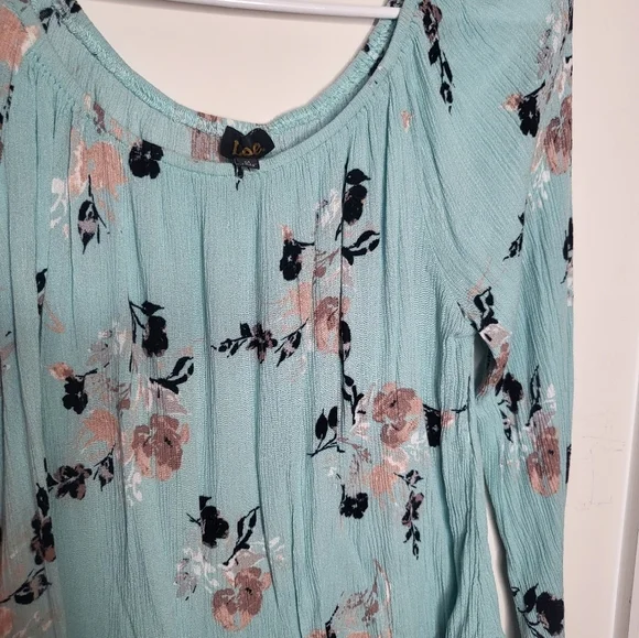 Lee turquoise floral blouse - Picture 3 of 3